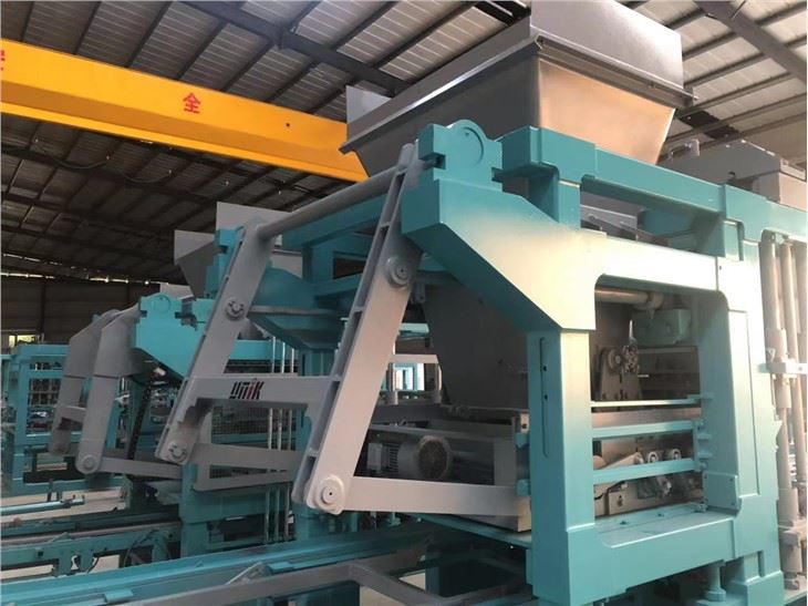 Concrete Block Moulding Machine For Sale